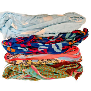 Lot of 4 multicolor scarves with Turquoise various sizes and fabrics